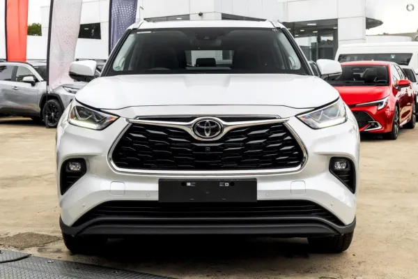 2025 New Toyota Kluger AXUH78R Grande SUV