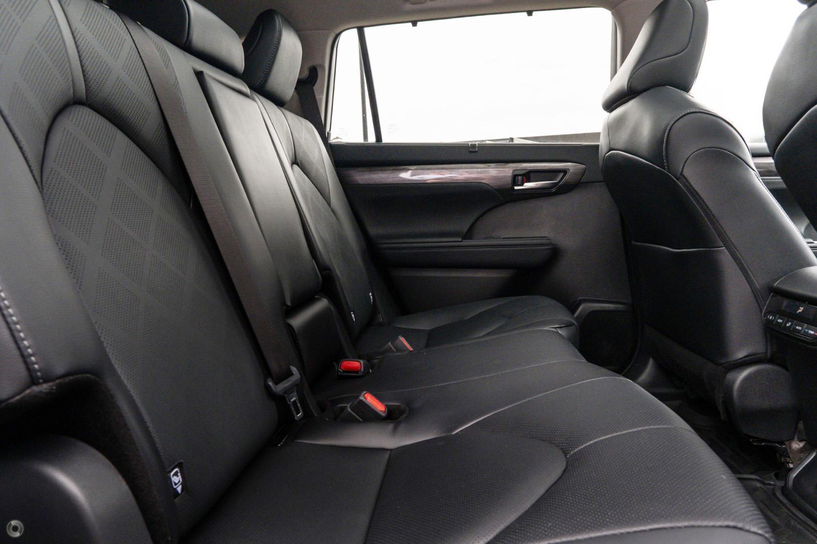 2025 New Toyota Kluger AXUH78R Grande SUV
