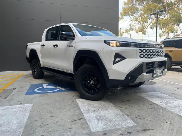 2025 Demo Toyota Hilux GUN236R SR Ute