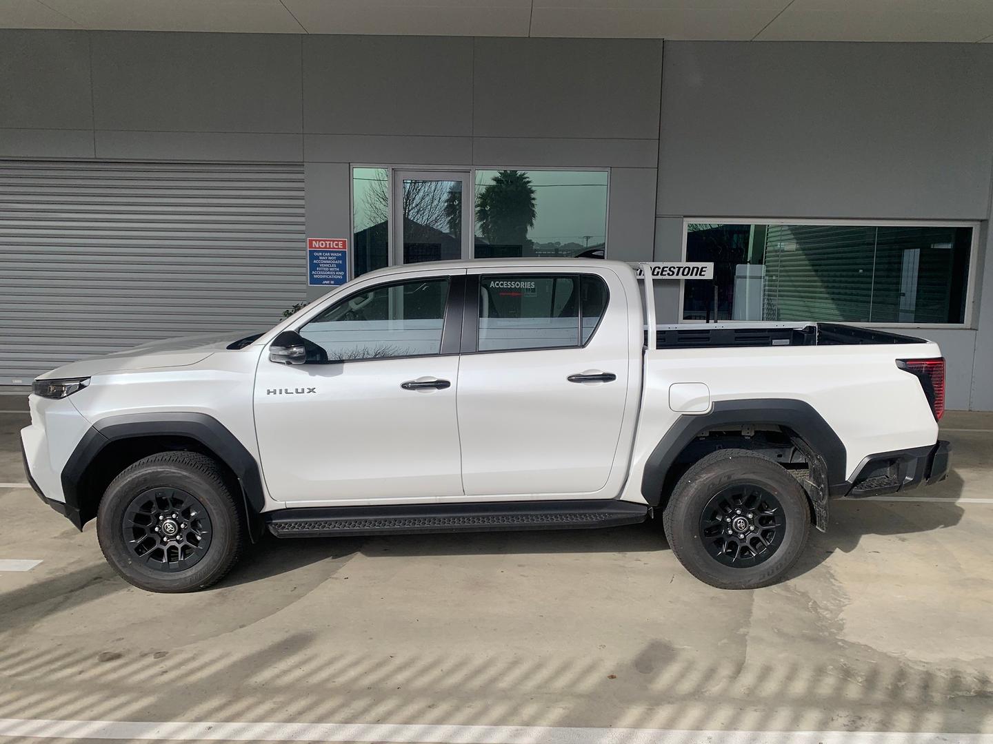 2025 Demo Toyota Hilux GUN236R SR Ute