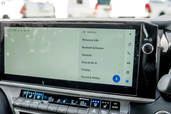 2025 New Toyota Camry AXVH80R SL Sedan