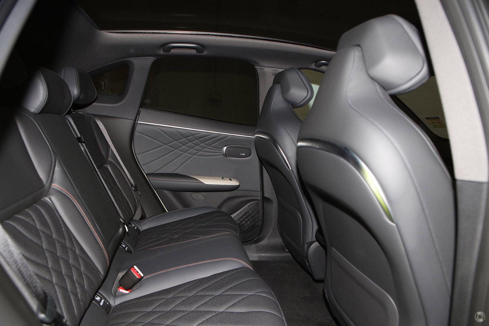 2025 New Deepal S07 SUV
