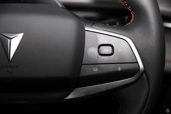 2025 New Deepal S07 SUV