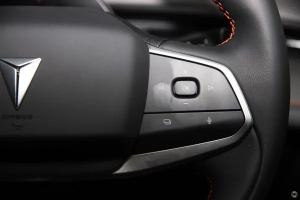 2025 New Deepal S07 SUV