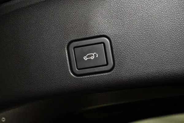 2025 Demo Deepal S07 SUV