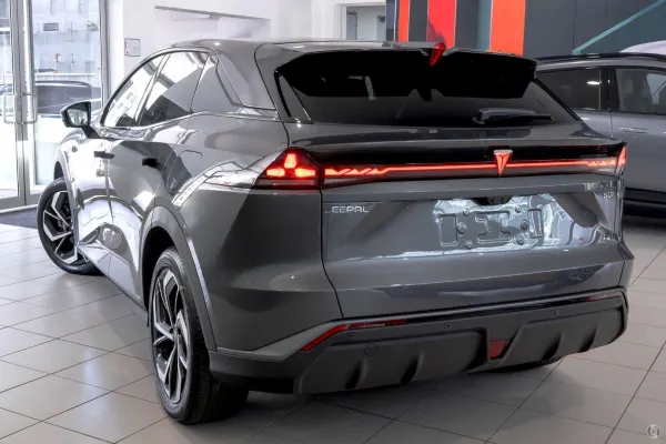 2025 Demo Deepal S07 SUV