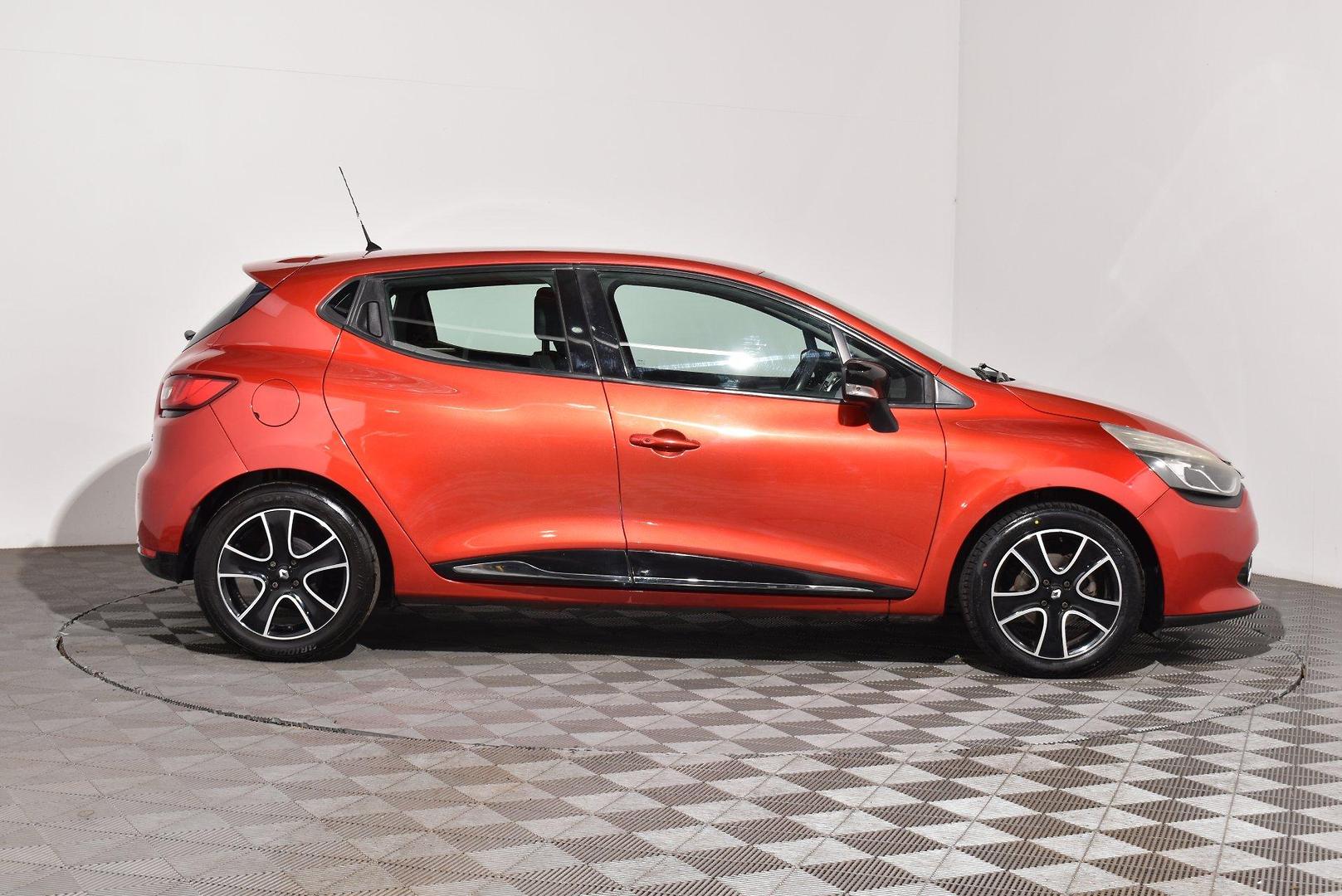 2016 Used Renault Clio IV B98 Expression Hatchback