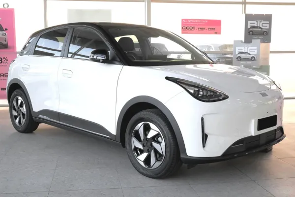 2026 Demo Geely EX2 E22H Inspire Hatchback