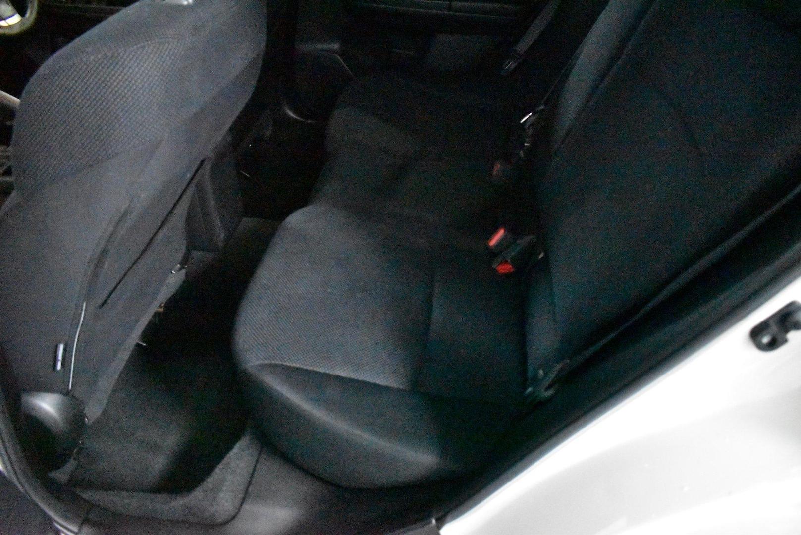 2014 Used Subaru XV G4X 20iL Hatchback