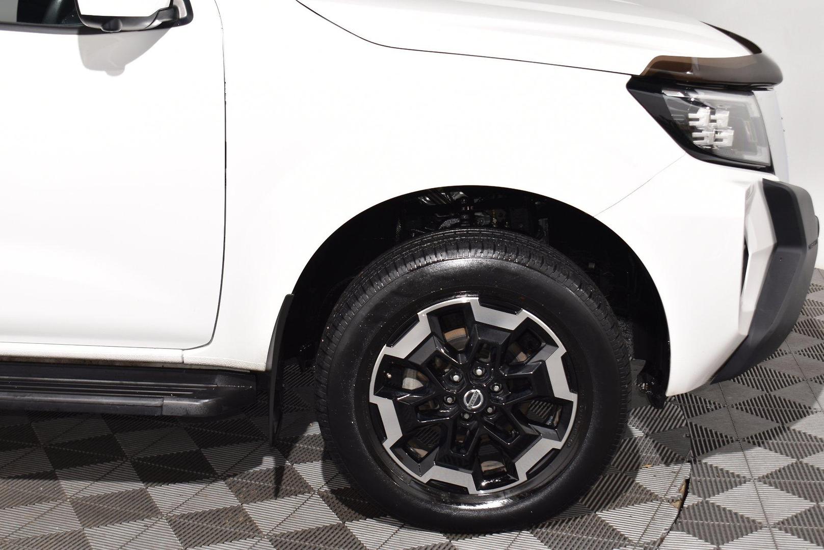 2023 Used Nissan Navara D23 STX Utility