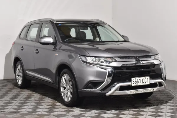 2020 Used Mitsubishi Outlander ZL ES SUV