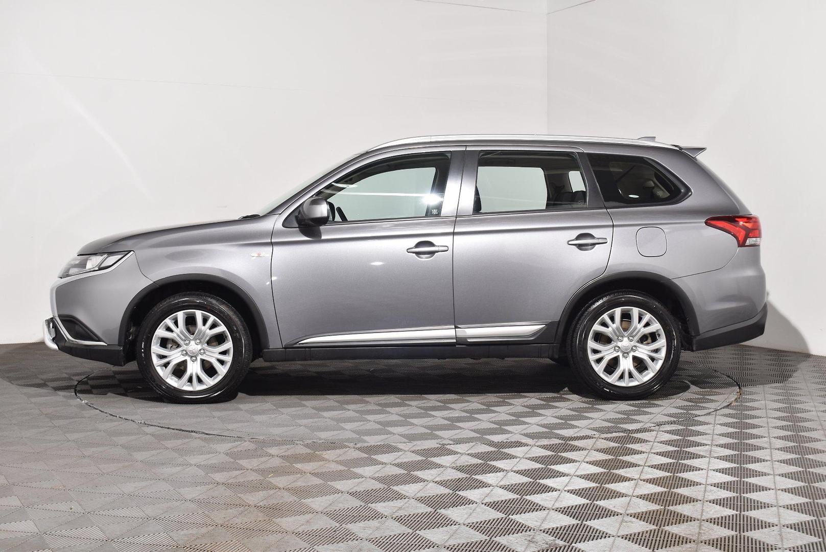 2020 Used Mitsubishi Outlander ZL ES SUV