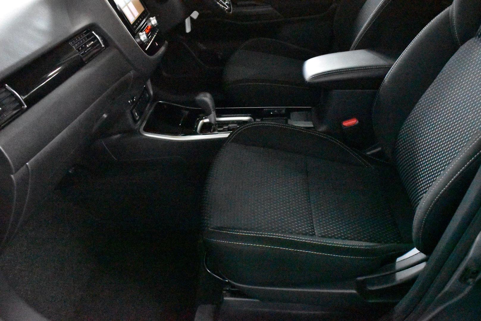 2020 Used Mitsubishi Outlander ZL ES SUV
