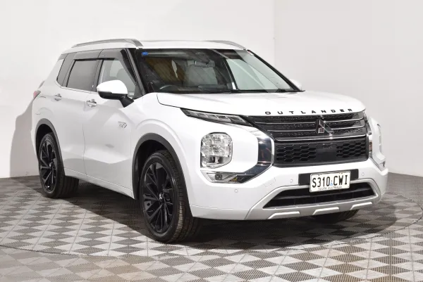 2023 Used Mitsubishi Outlander ZM PHEV Exceed SUV