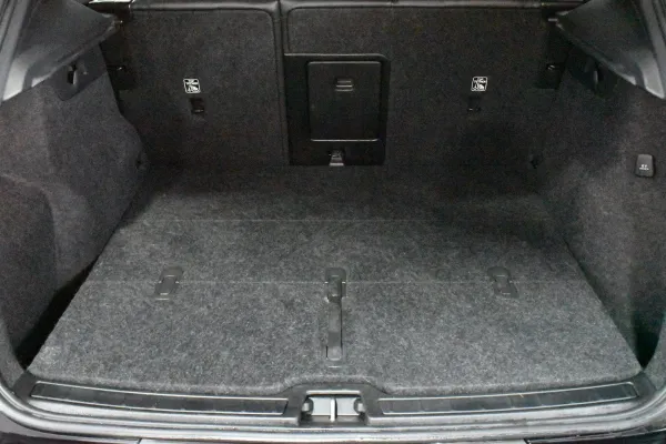 2022 Used Volvo XC40 Ultimate B5 Dark SUV