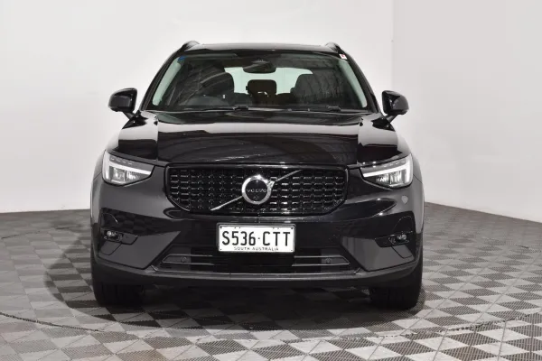 2022 Used Volvo XC40 Ultimate B5 Dark SUV