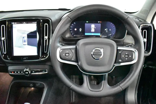 2022 Used Volvo XC40 Ultimate B5 Dark SUV