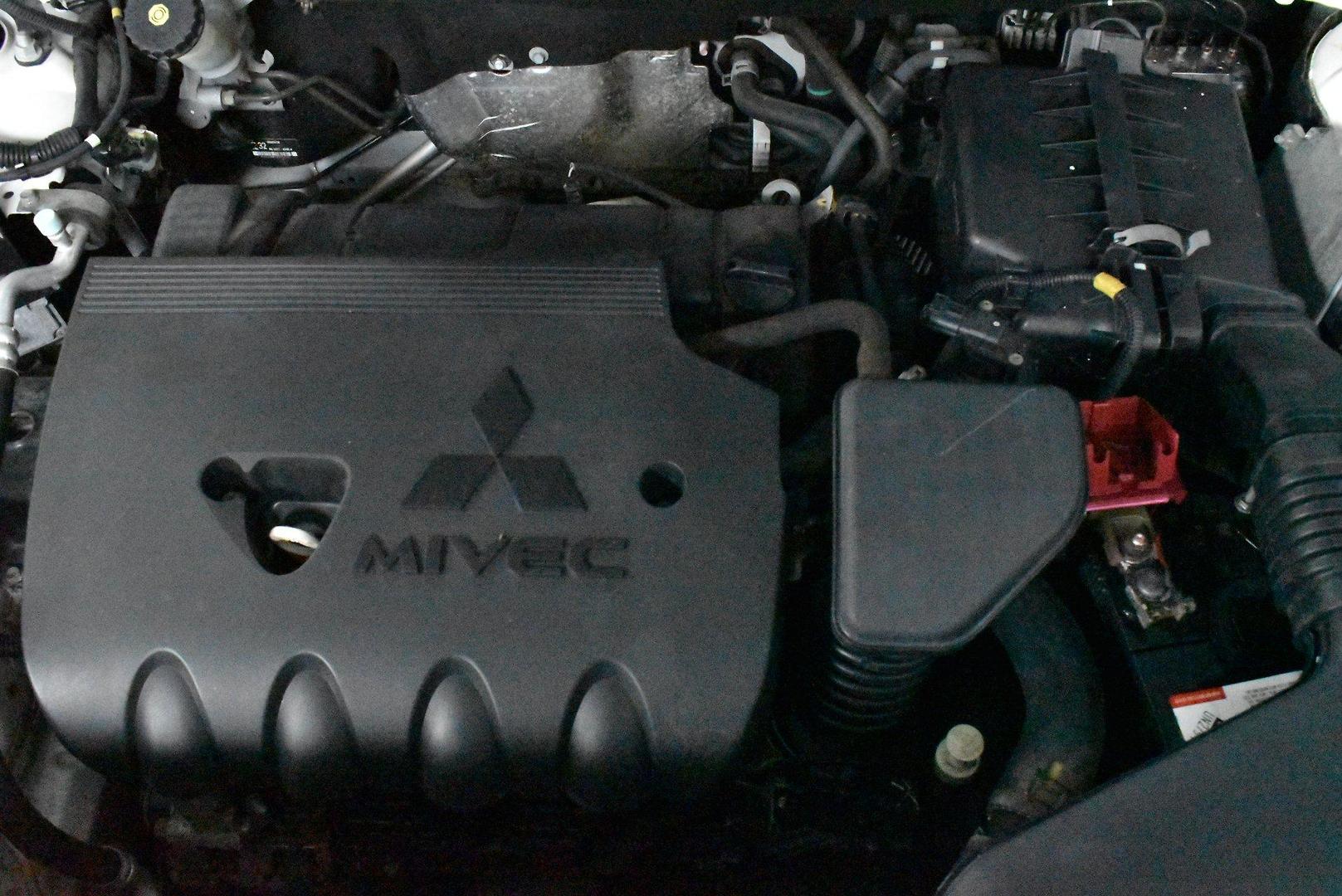 2014 Used Mitsubishi Outlander ZJ ES SUV