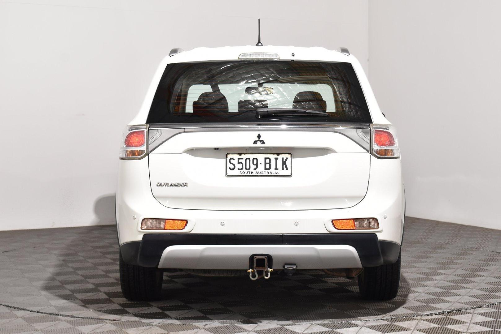 2014 Used Mitsubishi Outlander ZJ ES SUV