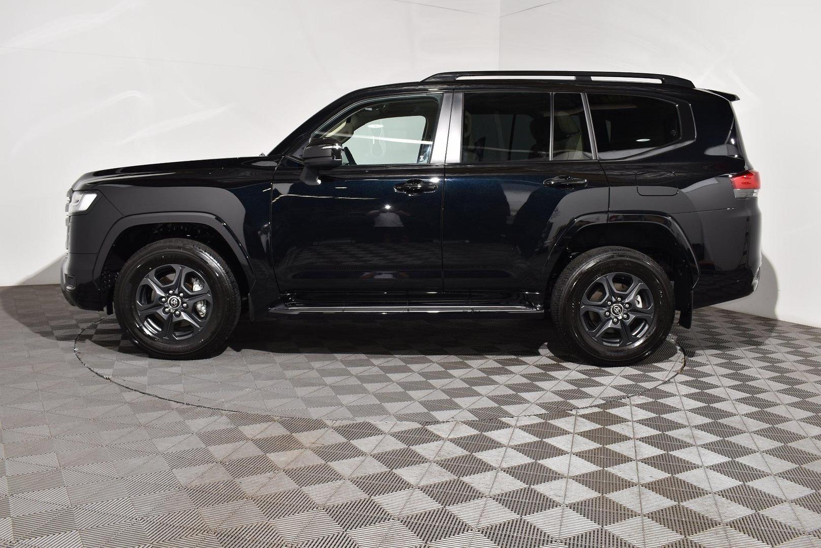 2025 Used Toyota Landcruiser FJA300R Sahara ZX SUV