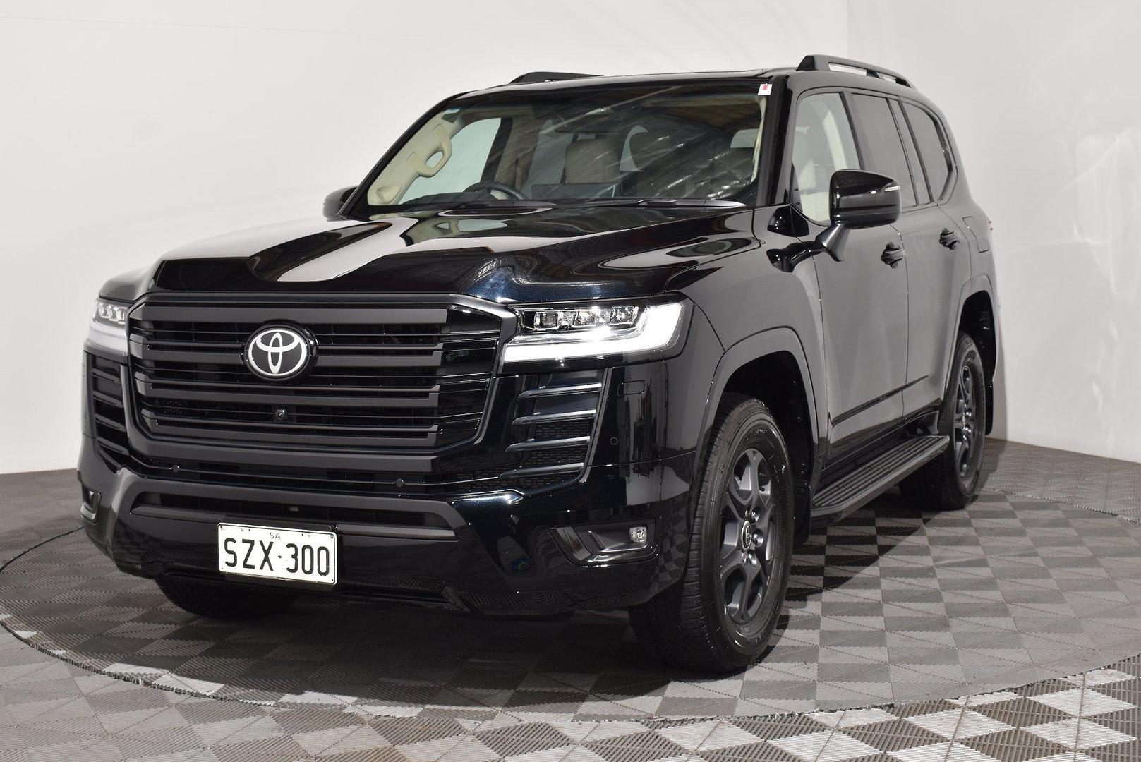 2025 Used Toyota Landcruiser FJA300R Sahara ZX SUV