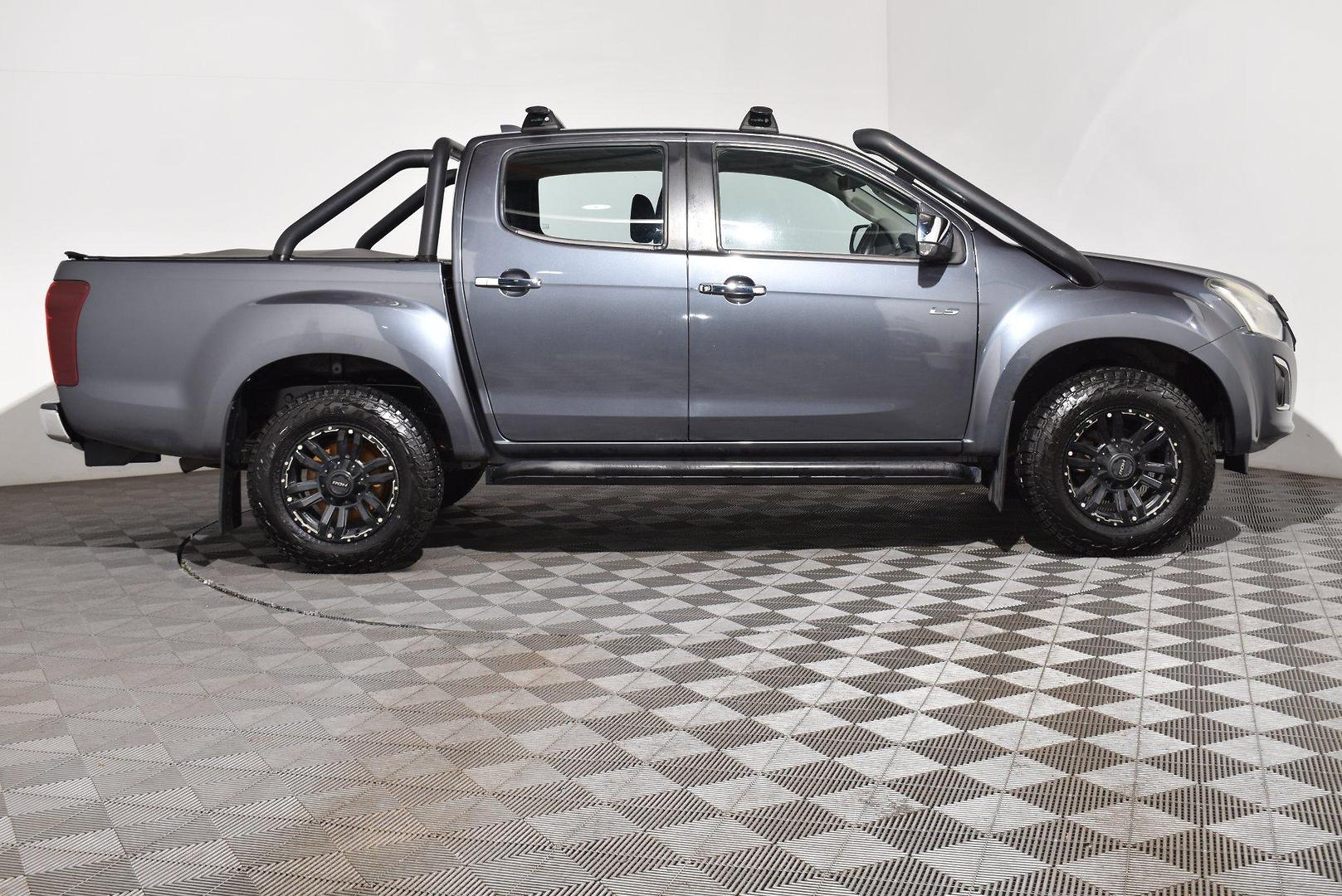 2019 Used Isuzu D-MAX LSU Utility