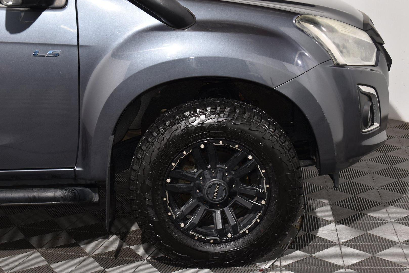 2019 Used Isuzu D-MAX LSU Utility