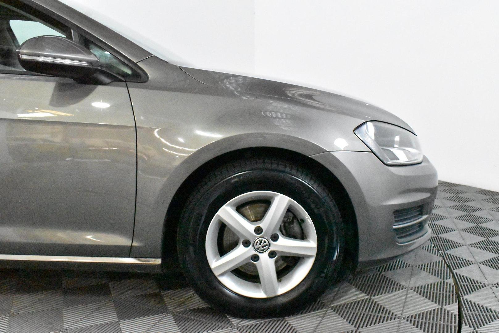 2015 Used Volkswagen Golf 7 90TSI Hatchback