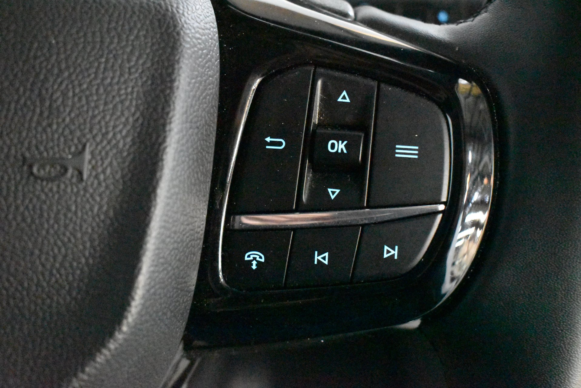 2024 Used Ford Transit Custom AV Trend SWB Van