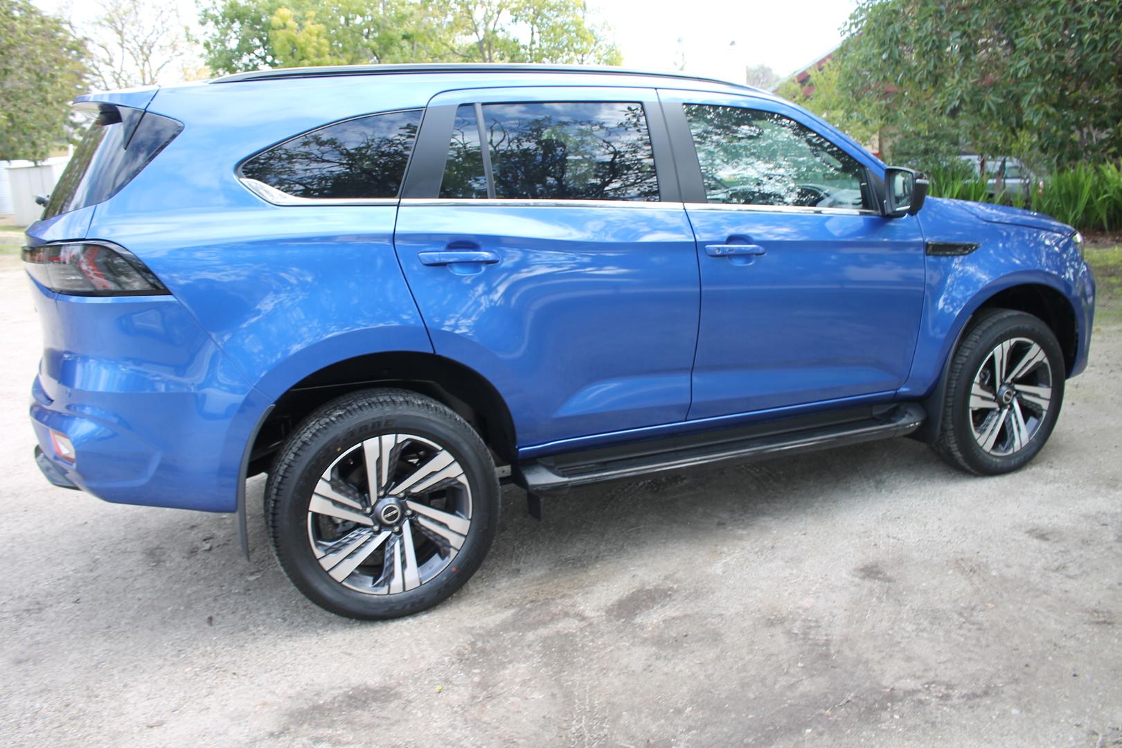 2025 Demo Isuzu MU-X LST SUV