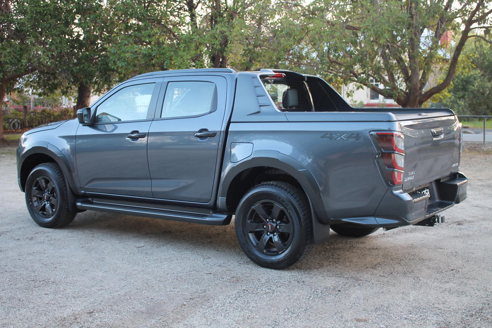 2025 Demo Isuzu D-MAX XTERRAIN Utility