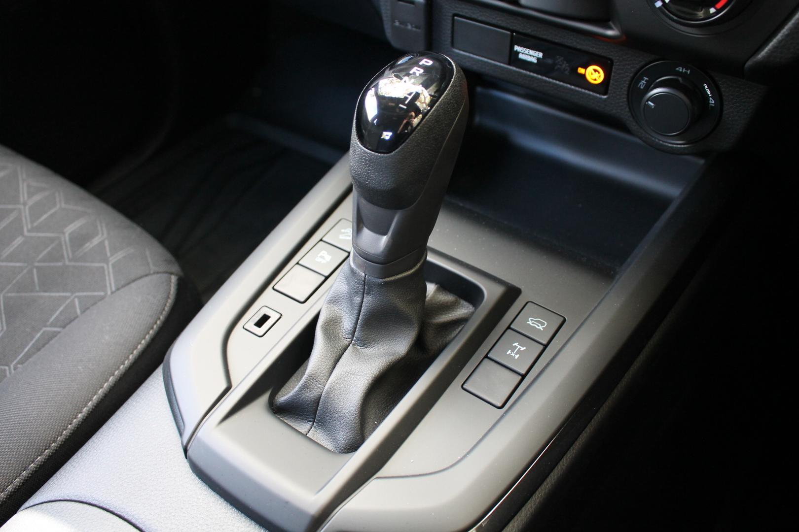 2025 Demo Isuzu D-MAX XRIDER Utility