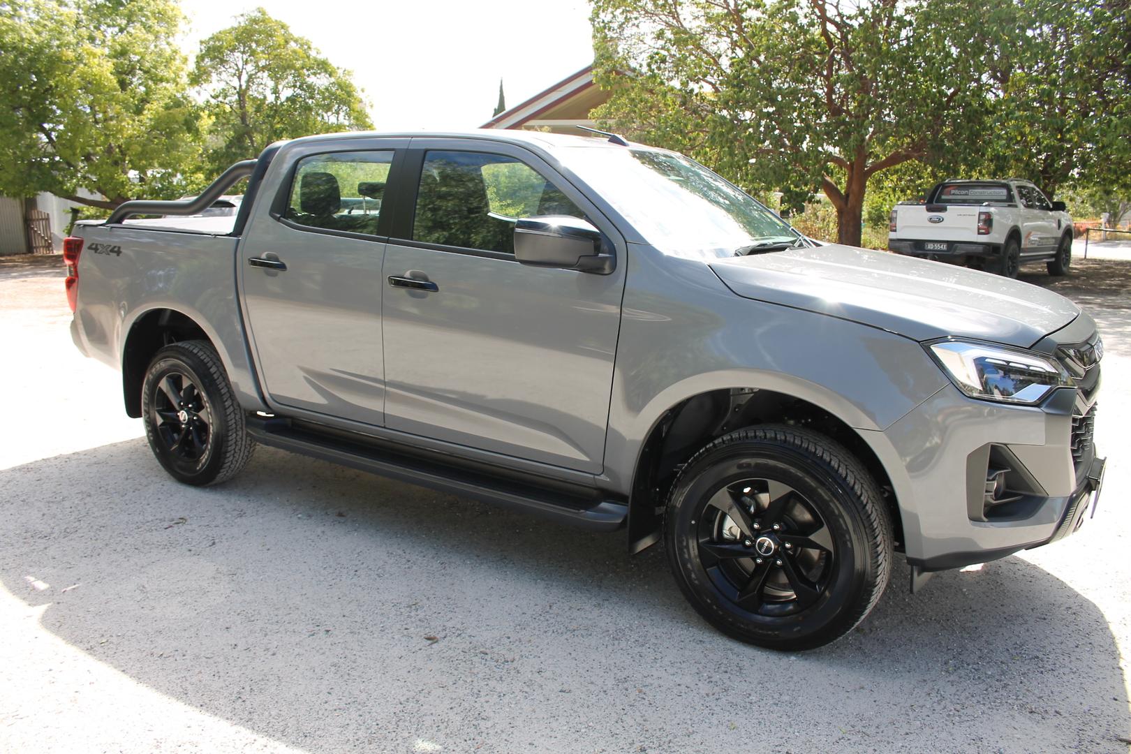 2025 Demo Isuzu D-MAX XRIDER Utility