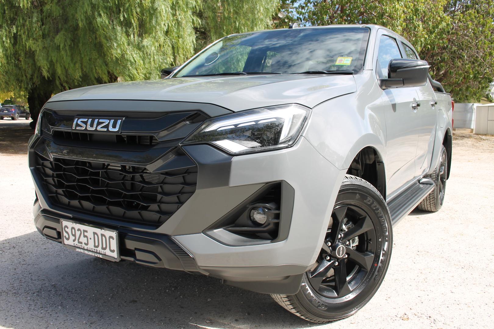 2025 Demo Isuzu D-MAX XRIDER Utility