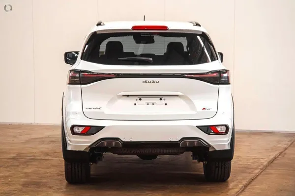 2025 Demo Isuzu MU-X XTERRAIN SUV
