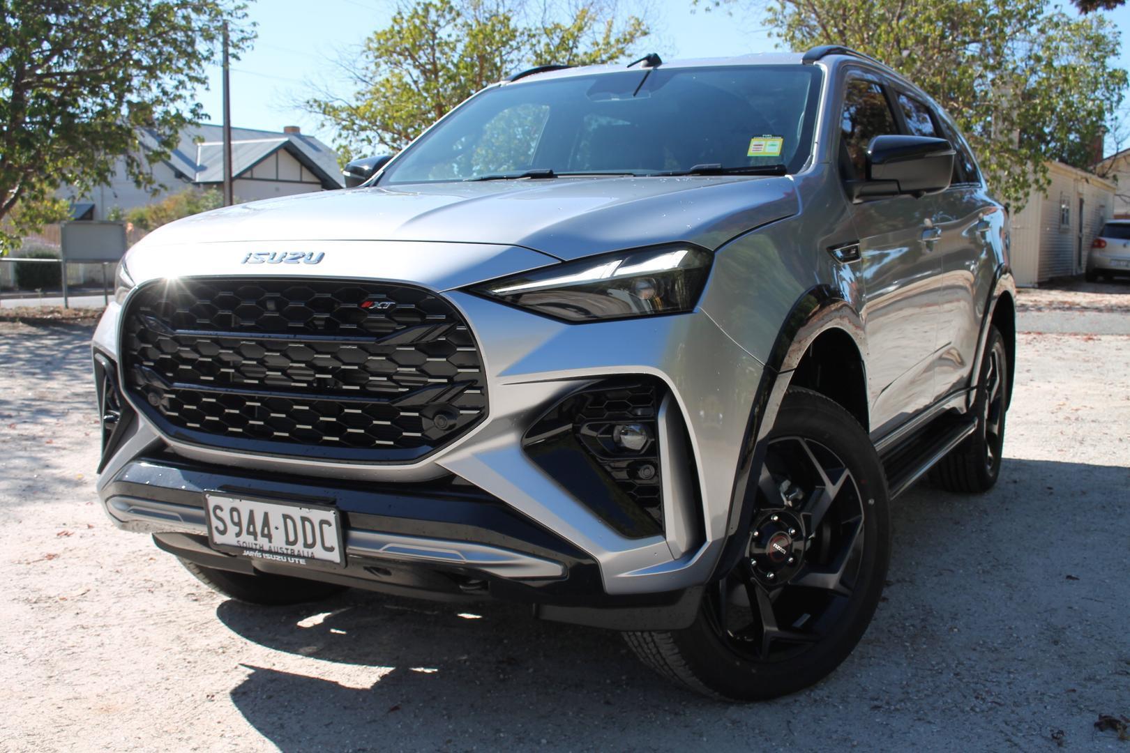 2025 Demo Isuzu MU-X XTERRAIN SUV