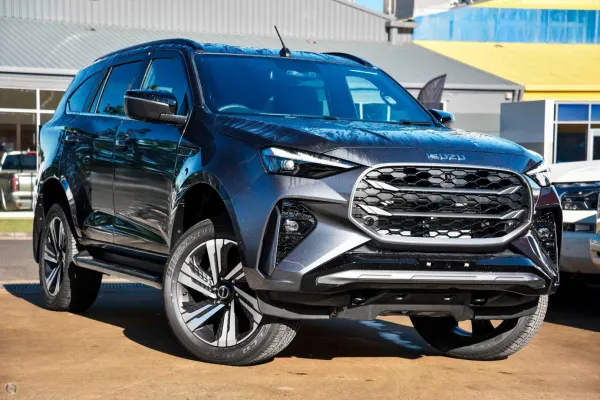 2025 Demo Isuzu MU-X LST SUV