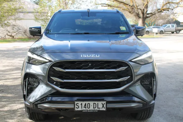 2025 Demo Isuzu MU-X LST SUV