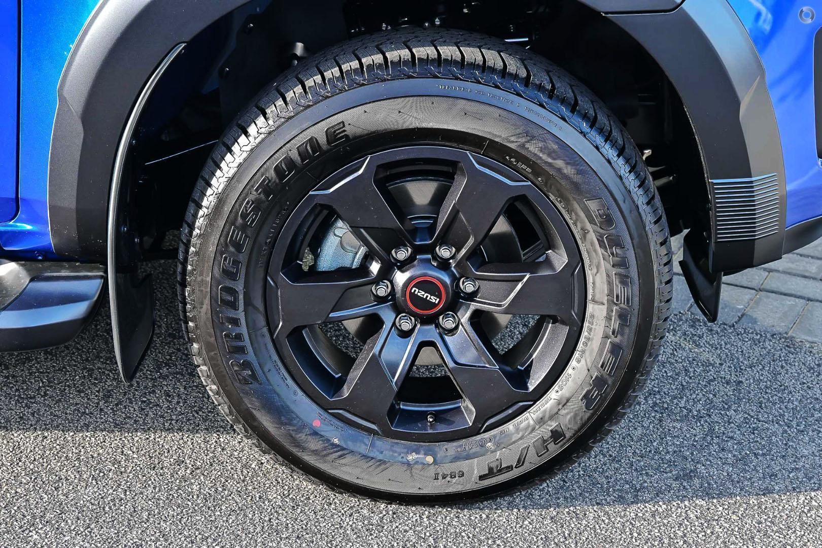 2026 New Isuzu D-MAX XTERRAIN Utility