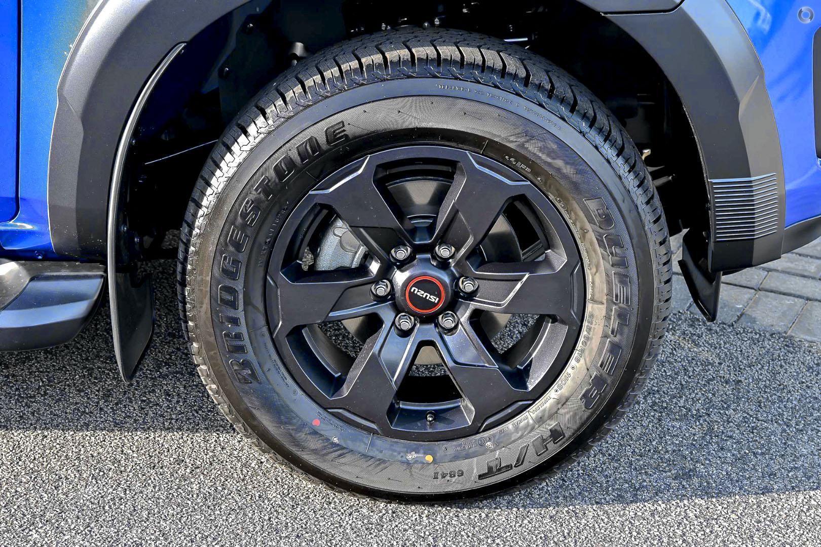 2026 New Isuzu D-MAX XTERRAIN Utility