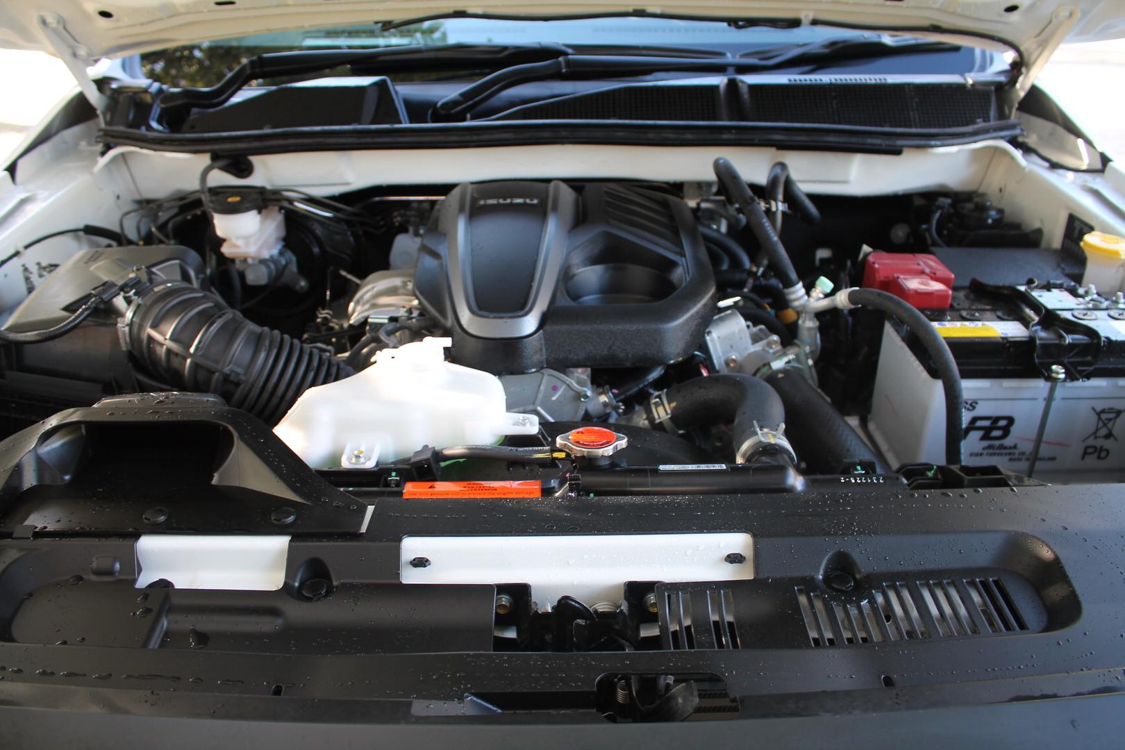 2026 New Isuzu D-MAX SX High Ride Cab Chassis