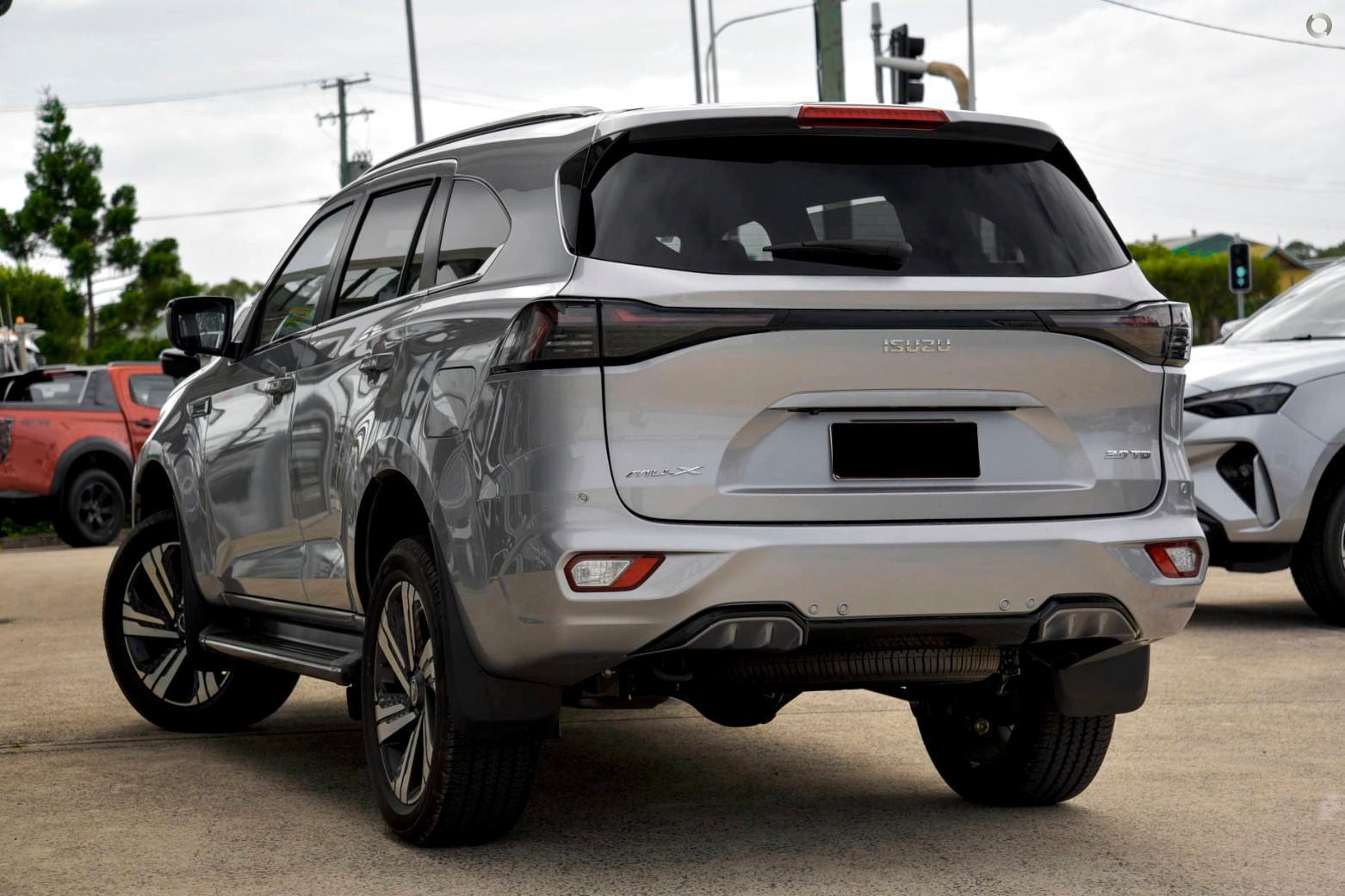 2026 New Isuzu MU-X LST SUV