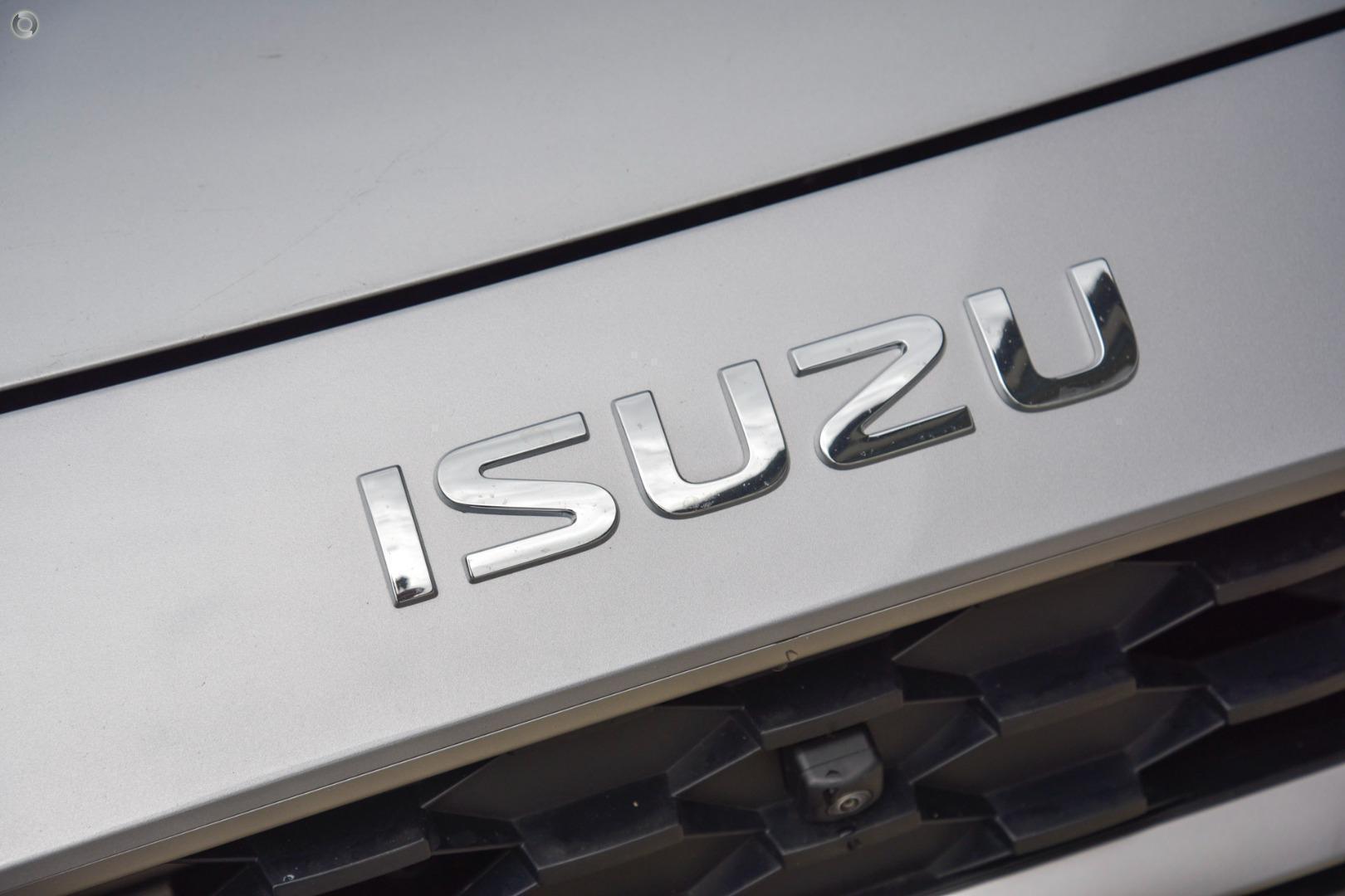 2026 New Isuzu MU-X LST SUV