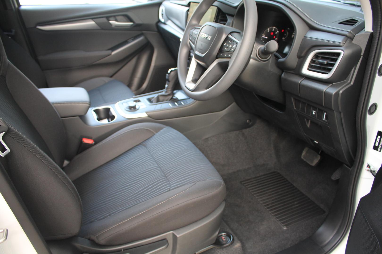 2025 Demo Isuzu MU-X LSM SUV