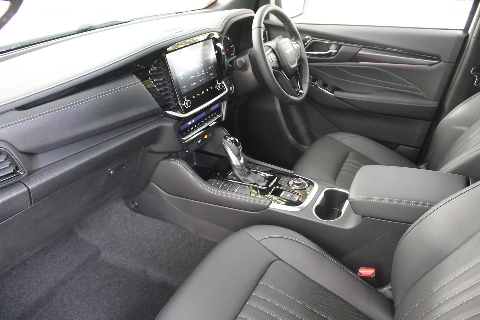 2025 Demo Isuzu MU-X LST SUV