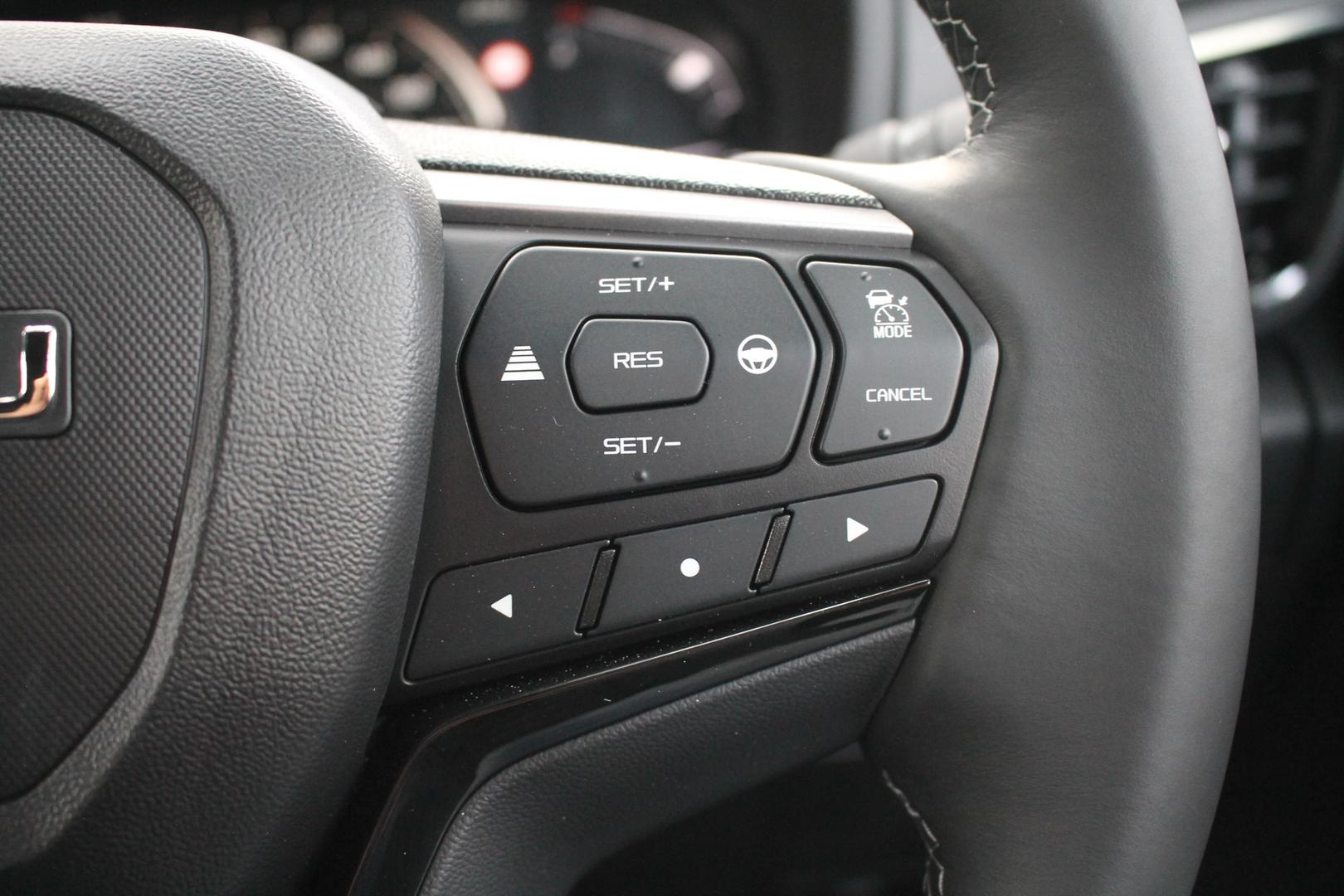 2025 Demo Isuzu MU-X LST SUV