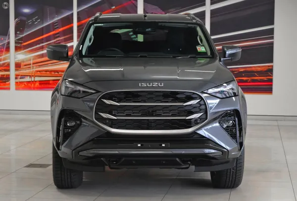 2025 New Isuzu MU-X LSU SUV