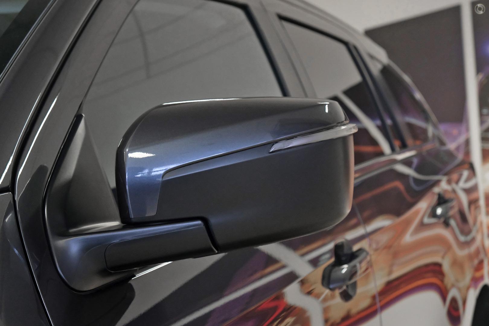2025 New Isuzu MU-X LSU SUV