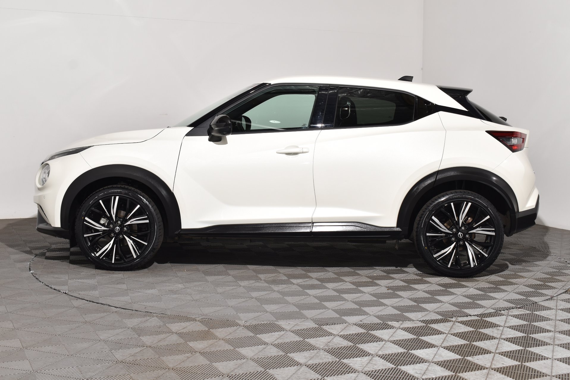 2022 Used Nissan JUKE F16 Ti Hatchback