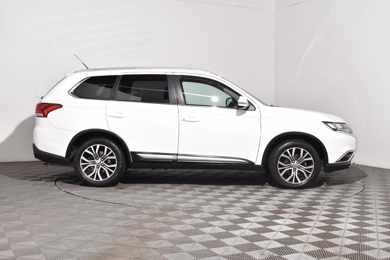2016 Used Mitsubishi Outlander ZK XLS SUV
